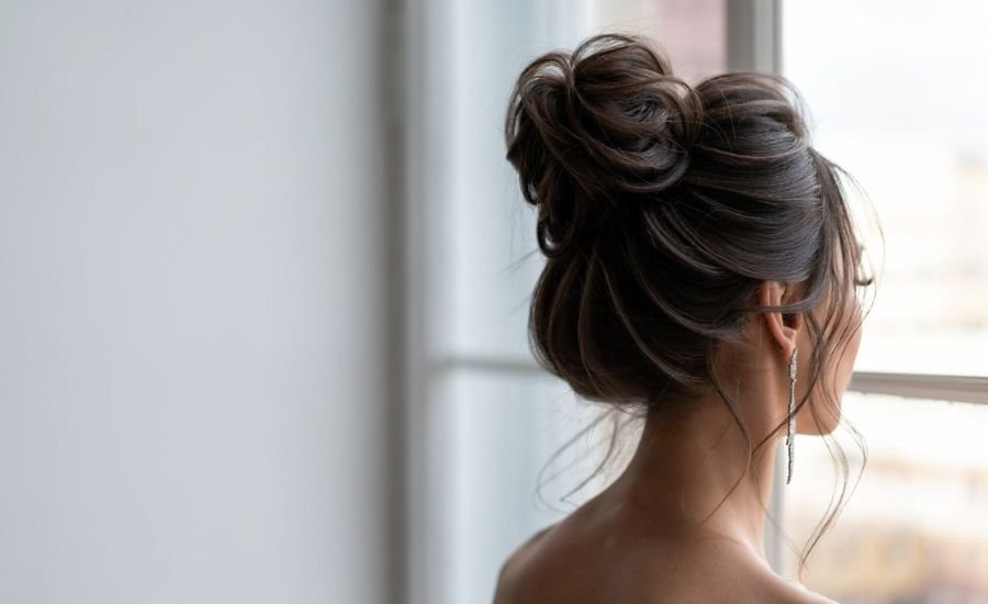 big beauty queen style hair bun